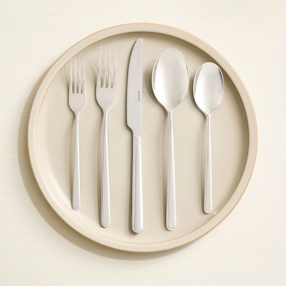 New! Quince x Sambonet Gia Minimalist 20 Piece Flatware Set - Picture 8 of 8